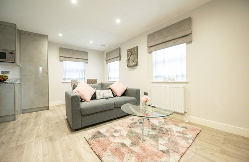 Reading Apartment | Premium 1-Bed, 1-Bath Apartment by KSA