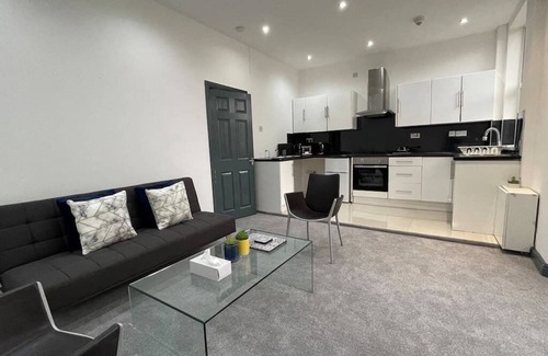 Braunstone Apartment | Premium 1 Bed Apt- Leicester City- Free Parking