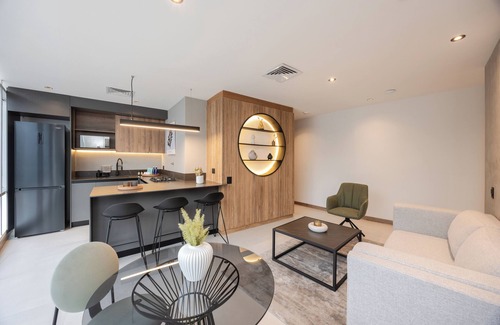 San Diego Apartment | Premium 1BR Apt with Jacuzzi & A/C in El Poblado