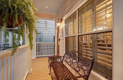 Shady Acres House | Premium 3/2 Home in the Heart of Houston Heights