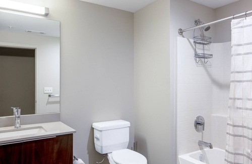 Commonwealth Apartment | Premium Allston 1BR w/ Gym & W/D, nr Griggs T, by Blueground