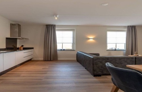 Colijnsplaat Apartment | Premium apartment with private wellness