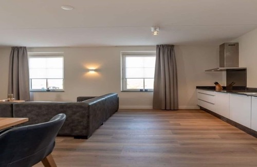 Colijnsplaat Apartment | Premium apartment with private wellness