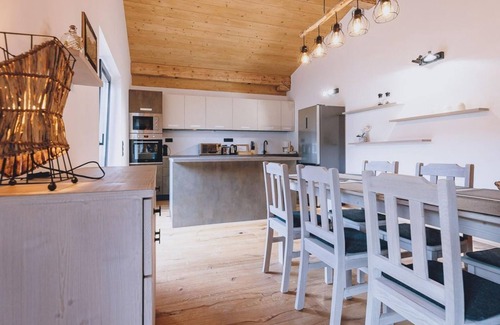 Schuttdorf Apartment | Premium Apartments Areit - Penthouse - Premium Apartments Areit by we rent