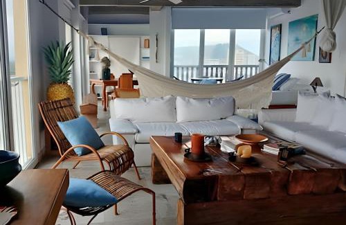 Centro Apartment | Premium Apt in Walled City | Sea View