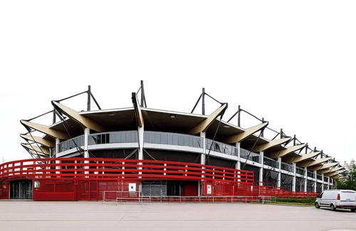 Vaxjo Apartment | Premium Apt Near Vida Arena, Wifi/Gym/Sauna OnSite