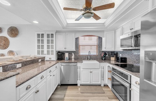 Clearwater Beach Condo | Premium Beachfront, Spectacular Views, Walk to Pier 60, Free Parking! ~ 201 Surfside