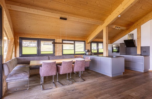 Pichl-Preunegg Ski Chalet | Premium Chalet # 09 with sauna & swimspa