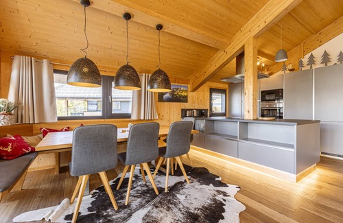 Pichl-Preunegg House | Premium Chalet # 07 with sauna & whirlpool outside