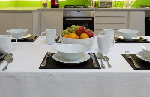 Portsmouth House | Premium Double Wet room at Blue Star House