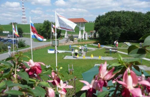 Hollern House | Premium-Ferienhaus Herbstprinz im Feriendorf Altes Land direkt an der Elbe