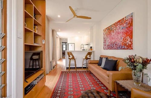 Glebe House | Premium Glebe Terrace - Prime Location