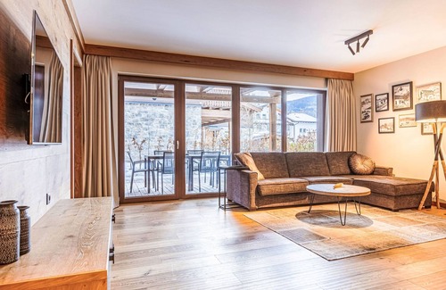 Ehrwald Apartment | Premium mit 3 Schlafzimmern & Garten by Interhome