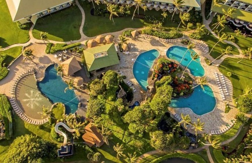 Hanamaulu Hotel | Premium Oceanfront Suite 1 King Bed at Kauai Beach Resort!