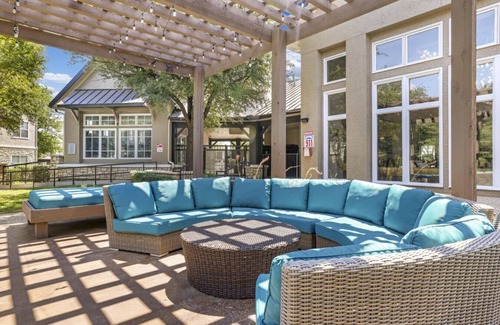 Fossil Creek Apartment | Premium Stay 2BR 2BA Apartment with Modern Comforts