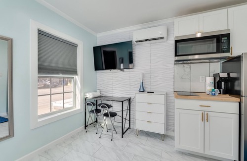 Panama City Beach Cottage | Premium Tiny Home in Panama City Beach!nn