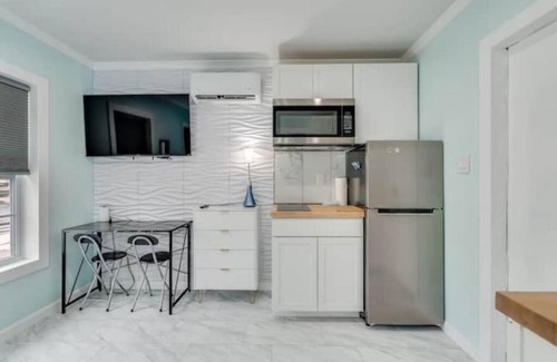 Panama City Beach Cottage | Premium Tiny Home in Panama City Beach!nn