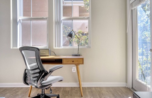 Contra Costa Centre Apartment | Premium Walnut Creek 1BR w/Pool, Gym & W/D, close to BART, by Blueground