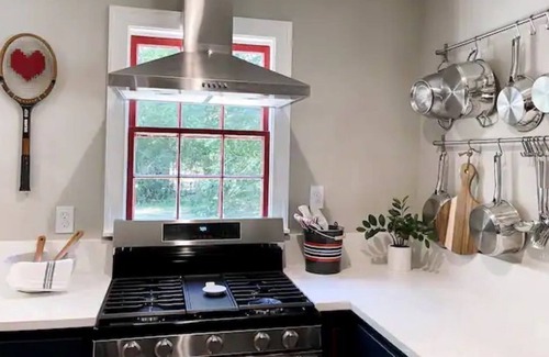 Conway House | Preppy Pad of Conway
