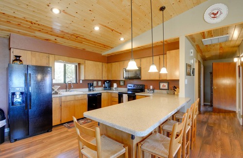 Highland Pines House | Prescott Hideaway w/ Deck, Sauna & Mountain Views!
