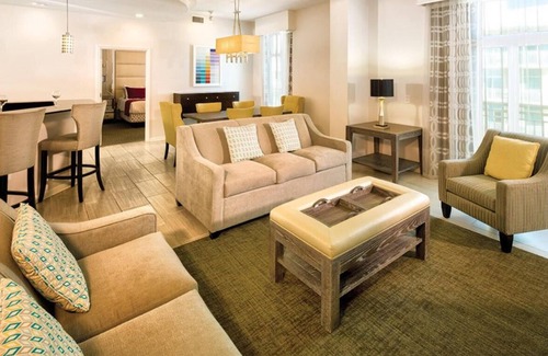 Townsite Hotel | Presidential Suite - 4-bedroom awesome hotel suite in fabulous Oceanside