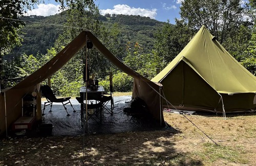 Laussac Cabin | Prestige Sarrans Lodge 39m2 (2 Schlafzimmer) - Plancha 5 persons