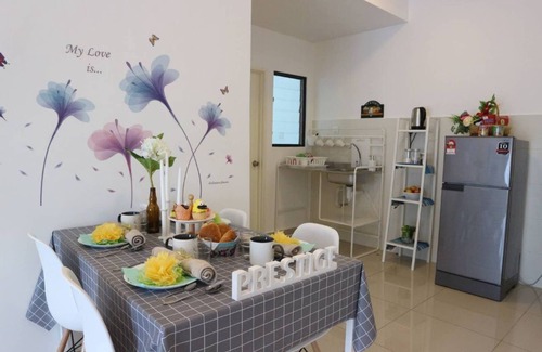 Bandar Kota Bharu Condo | Prestige Sky B10-5 | Astro Beyond | WiFi 100Mbps