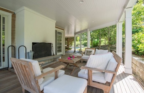 Monomoy House | Prestigious Monomoy Mansion with Heated Pool and Provence Flair