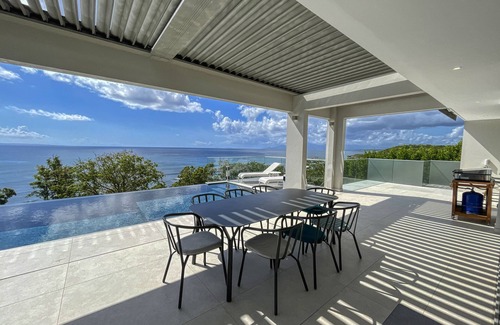 Grande-Terre Villa | Prestigious villa GEM HORIZON