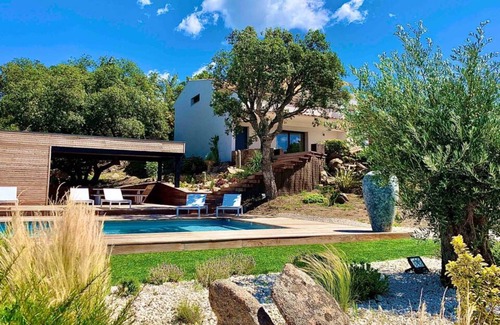 Santa Giulia Villa | Prestigious villa - Santa Giulia - 180° sea view