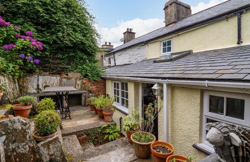 Ffestiniog House | Preswylfa