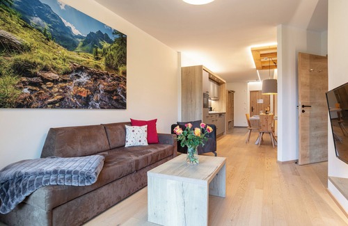 Haus im Ennstal Apartment | Pretty apartment with south-west-facing balcony