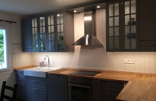 Roscanvel Villa | Pretty Breton Villa, Spectacular Sea Views, 2 minute walk from beach