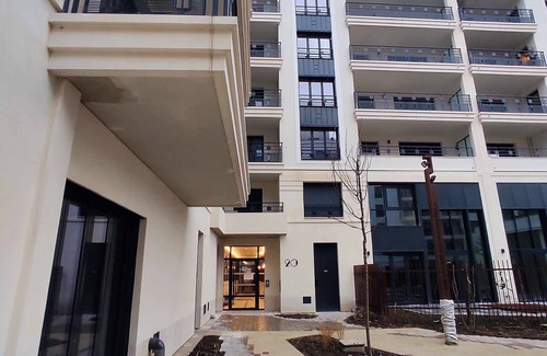 Les Puces de Saint-Ouen Apartment | Pretty cocoon at the gates of Paris