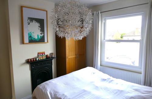 Shepperton House | Pretty Cottage with Scandi Decor