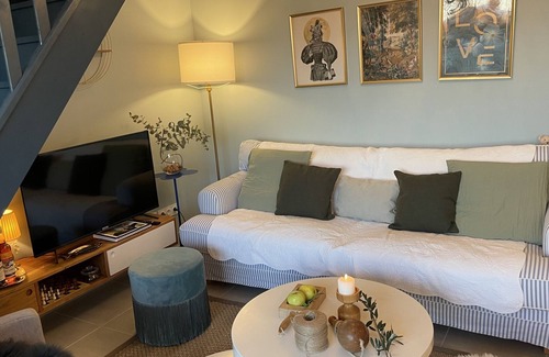 Entraigues-sur-la-Sorgue House | Pretty house with garden - Le Clos Du Moulin 2
