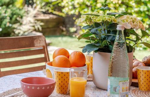Lloret de Mar Apartment | Pretty garden apartment next to a charming beach