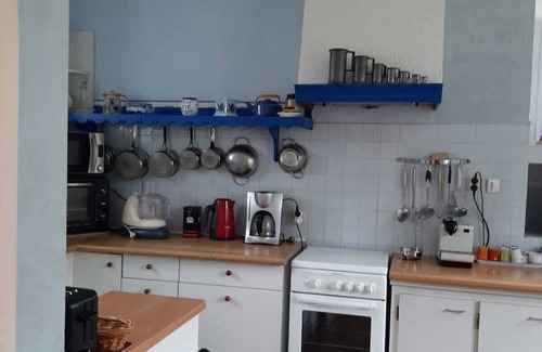 Pleubian House | Pretty house 6/8 people - Magnificent sea view, located 300m from the sea.