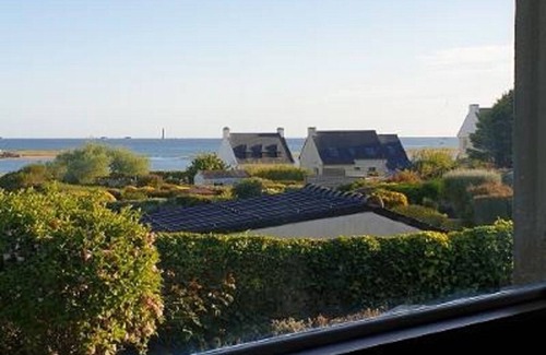 Pleubian House | Pretty house 6/8 people - Magnificent sea view, located 300m from the sea.