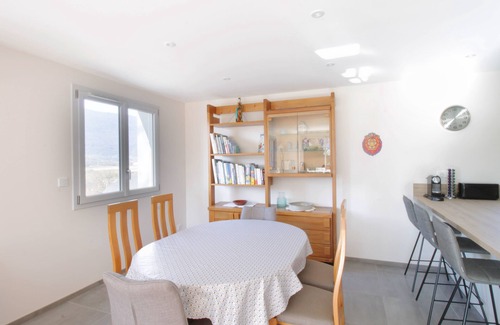Voglans House | Pretty new and comfortable house between towns and lakes