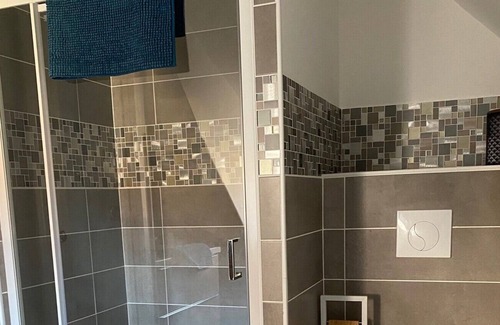 Mouleydier Apartment | Pretty one-bedroom apartment ideally located to discover the Dordogne