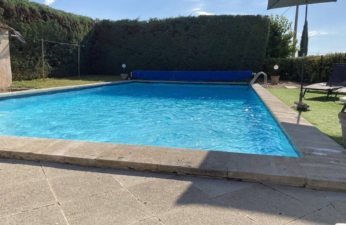 Joucas House | pretty Provencal farmhouse in the heart of the Luberon (between Gordes and Roussillon) with swimming pool