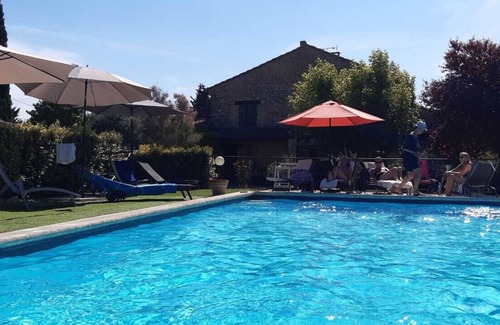Joucas House | pretty Provencal farmhouse in the heart of the Luberon (between Gordes and Roussillon) with swimming pool