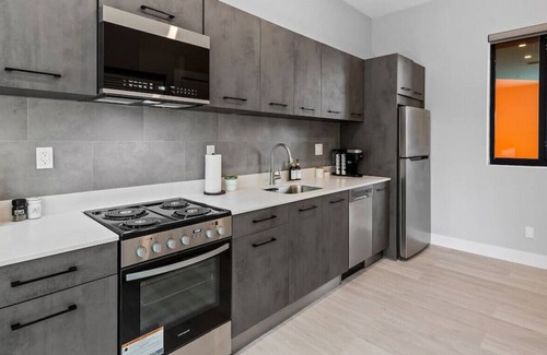Flagler Village Apartment | Pretty Rola #301 Zen Style Apartment w King Bed, Easy Beach Access!