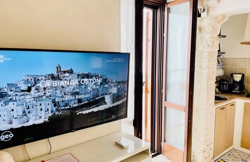 Ostuni House | Pretty Stone House from 19° Century in the Heart of Ostuni Spectacular Panoramas