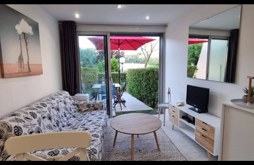 Le Couchant Apartment | Pretty T2 garden level at Couchant 200m from the beach in a residence with swimming pool