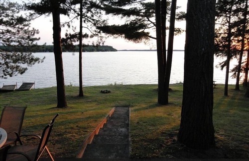Hayward House | Price Reduction for July and August! Discounted rate for small groups!