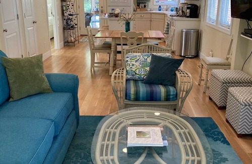 South Haven Cottage | Price Rollback - 10th Year Celebration!