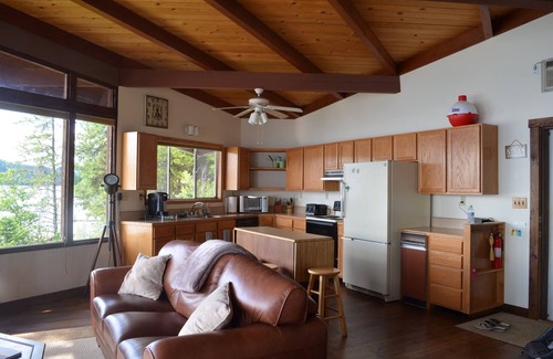 Coolin Cabin | Priest Lake Waterfront with Incredible View!