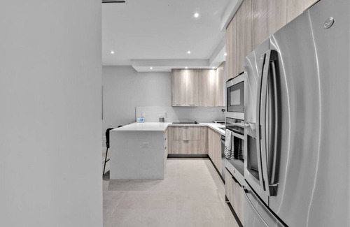 Coral Way House | *Primavera House Coral Gables 5 mins Coconut Grove